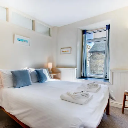 Watch House Lower Flat The Wharf * St Ives (Cornwall)