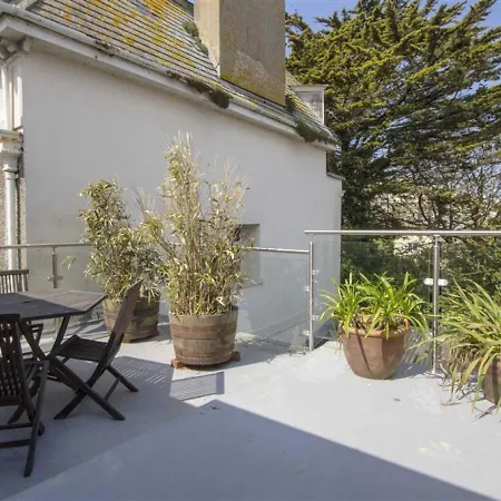 Trevoda House 8 St An Pol
