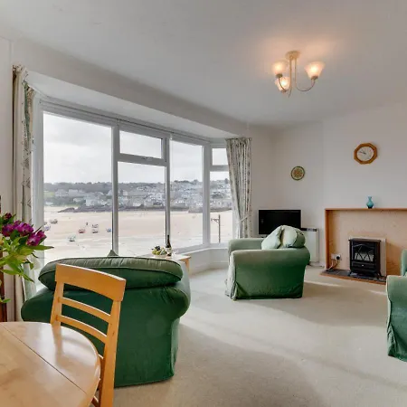2 Wharf House The Wharf Apartment