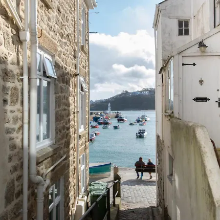 Apartment Watch House Lower Flat The Wharf
