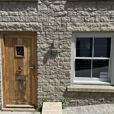 Harrys Hideout *