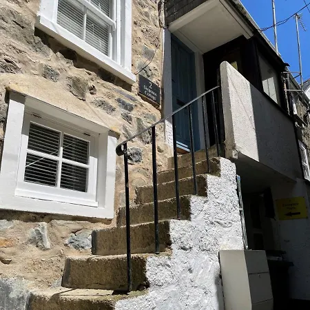 Sixpence Cottage, A Few Steps From The Harbour! * St Ives (Cornwall)