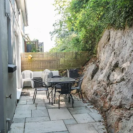 8 Rosewall * St Ives (Cornwall)