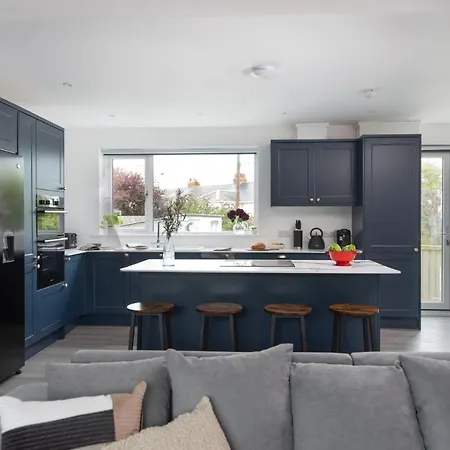Bassetts Cove, Holiday home *