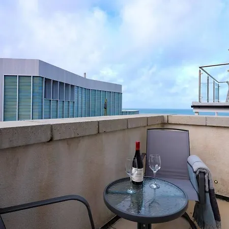 Luxurious Apartment, 180° Views & Parking Apartment St Ives (Cornwall)