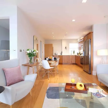 Luxurious Apartment, 180° Views & Parking * St Ives (Cornwall)