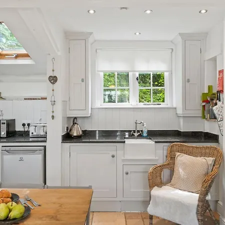 Good Day Sunshine Holiday home *