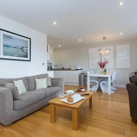 2 Four Seasons St Ives (Cornwall)
