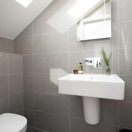St Ia, Castle Approach, Tregenna Castle Holiday home