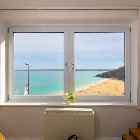 28 Carrack Widden * St Ives (Cornwall)