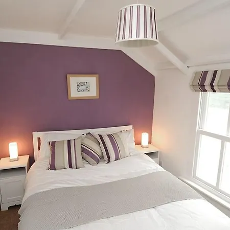 Blue Sails Cottage,