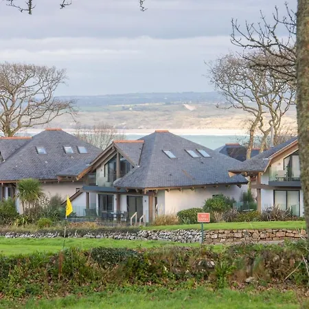 The Paddock, Castle Approach, Tregenna Castle, Holiday home