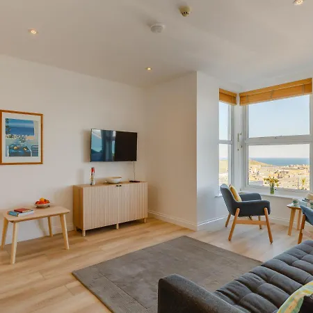 1 Seabirds House * St Ives (Cornwall)