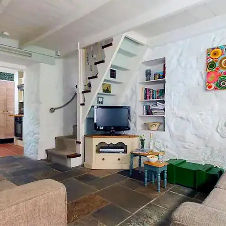 Fisherman Cottage, Sleeps 5, Pet Friendly * St Ives (Cornwall)