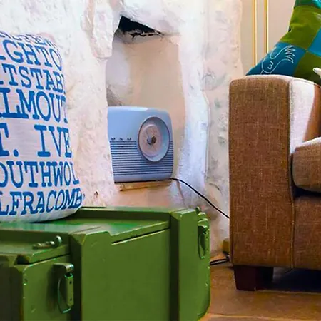 Fisherman Cottage, Sleeps 5, Pet Friendly *