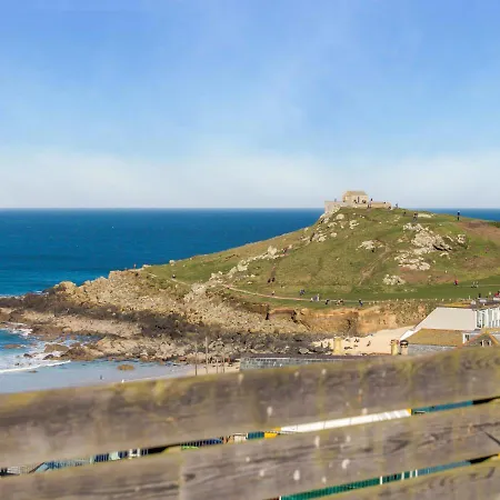1 Seabirds House * St Ives (Cornwall)