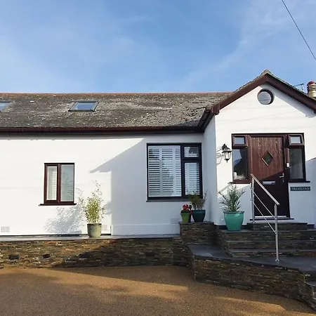 Holiday home Trevenys