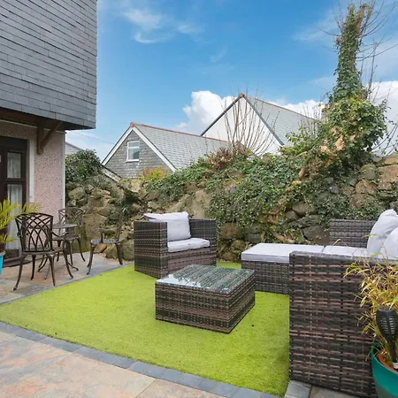 Holiday home Trevayla