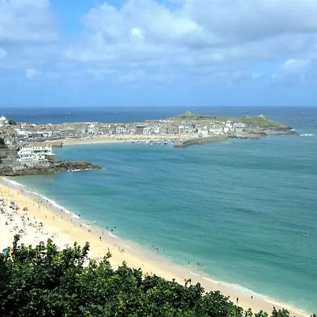 Sea Salt Sea Views Parking Apartment