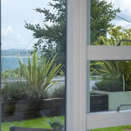 Holiday home Rockpool At Salt *