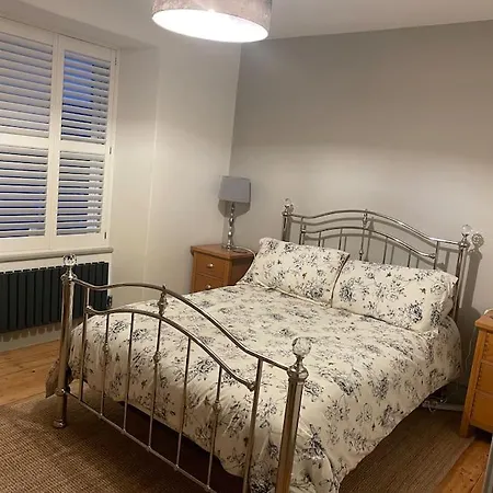 Sea Breeze - 3 Bed House, Parking For 2 Cars * St Ives (Cornwall)
