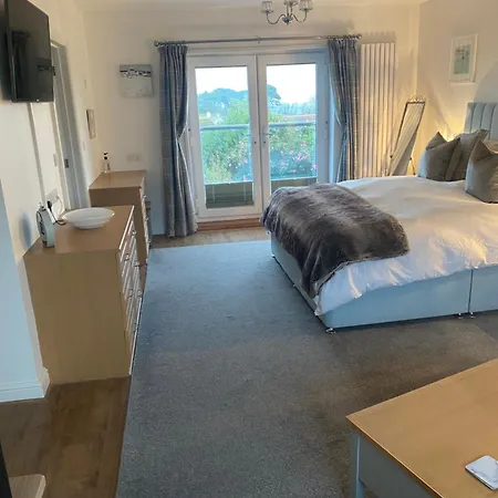 Downsfield Bed & Breakfast