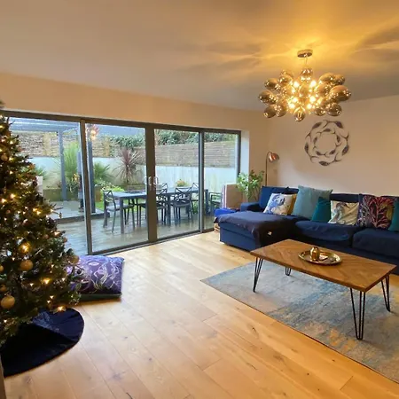 Tregenna House: Refurbished Family Townhouse With Garden And Parking St Ives (Cornwall)