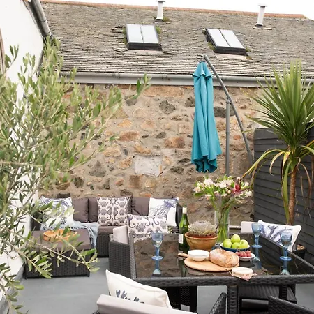 Azenor House, St Ives (Cornwall)