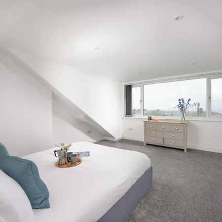 Bassetts Cove,