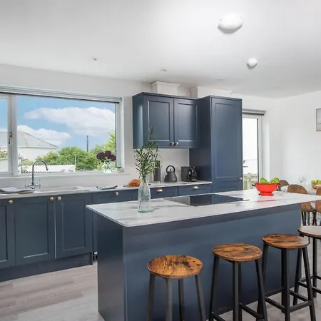 Bassetts Cove, Holiday home