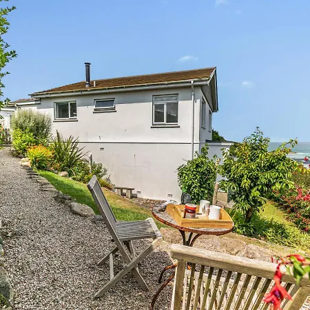 Trecarrack Carthew Way Holiday home