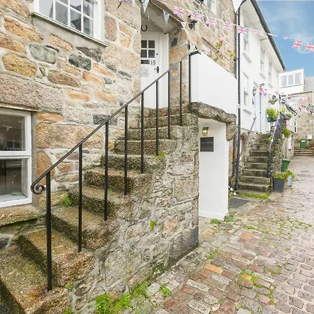 Artist Holiday home