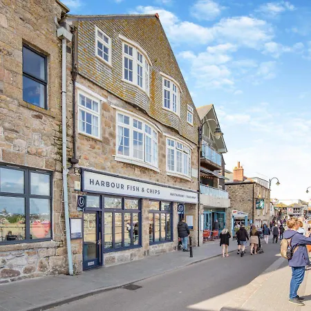Harbour Sands -