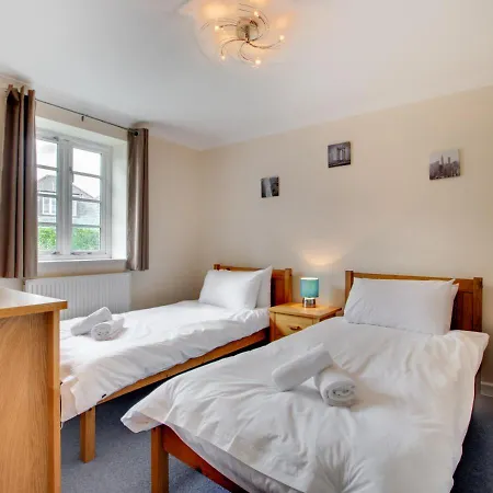 9 Kew Gwel Hir * St Ives (Cornwall)