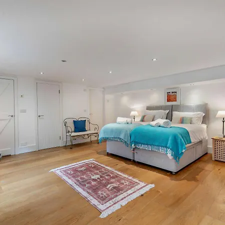 The Loft At Toms Yard St Ives (Cornwall)
