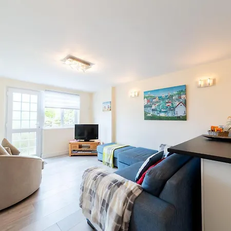 Baywatch - 2 Bed * St Ives (Cornwall)