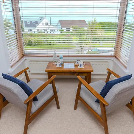 Oystercatcher 3*