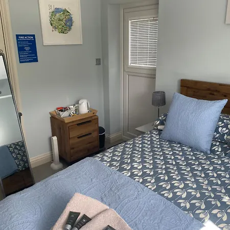 Downsfield St Ives (Cornwall)