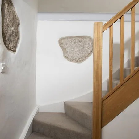 Fairings, Holiday home