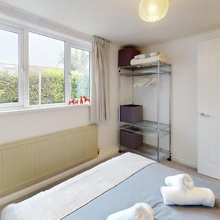 Drillfield 1 Bedroom *