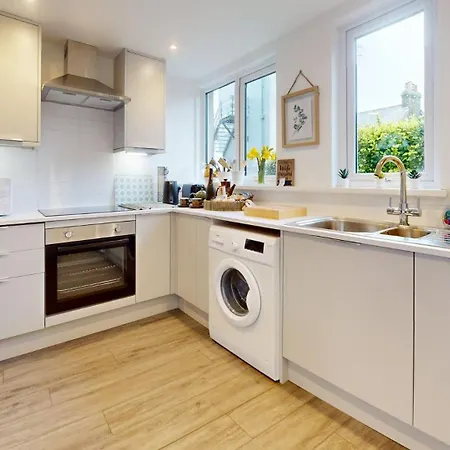 Drillfield 1 Bedroom * St Ives (Cornwall)