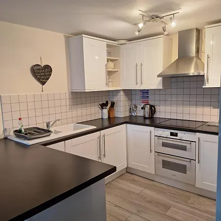 Baywatch - 2 Bed Holiday home