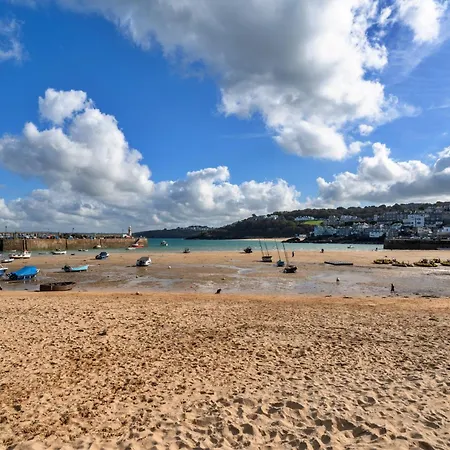 Apartment Finest Retreats - No 6 Porthgwidden St Ives (Cornwall)