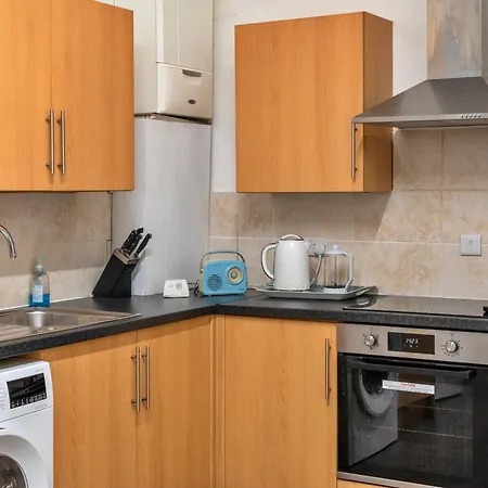 Finest Retreats - No 6 Porthgwidden Apartment St Ives (Cornwall)