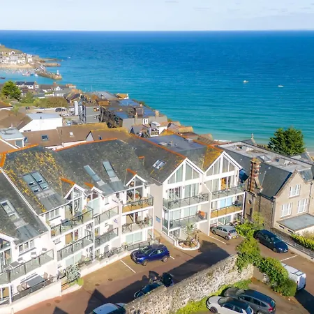 Porthminster Skies, * St. Ives