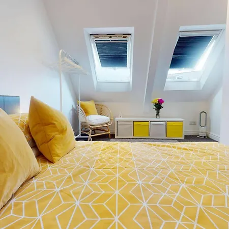 Upper Loft Holiday home