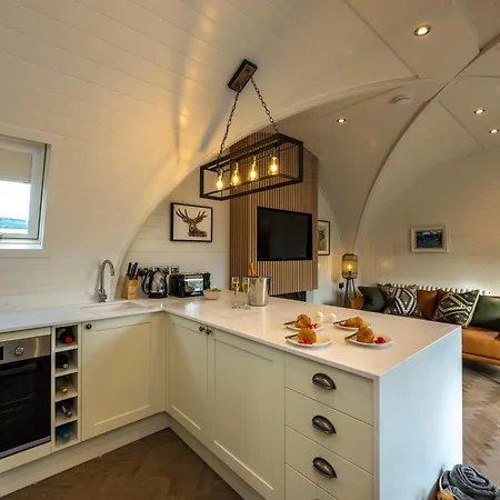 Pod - Luxury Glamping * St Ives (Cornwall)