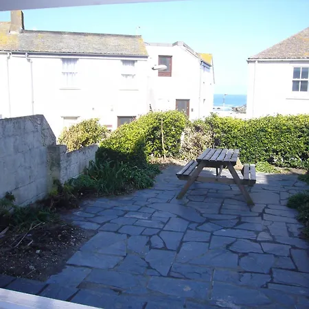 Holiday home 2 Meadow St Ives (Cornwall)