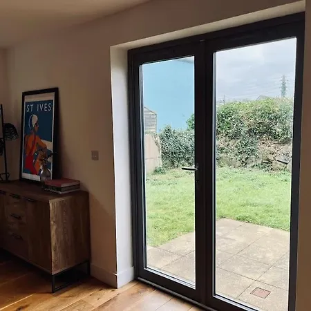 Family In With Parking! * St Ives (Cornwall)