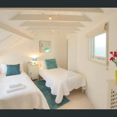No 11 Fish Street, Holiday home *